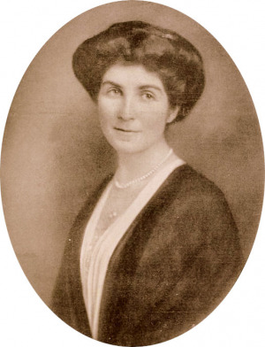 Portrait de Elisabeth Dobrzensky (1875 - 1951)