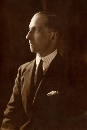 Portrait de Charles-Philippe d'Orléans (1905 - 1970)