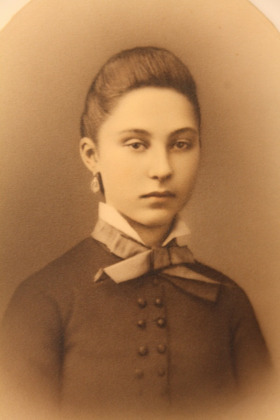 Portrait de Marguerite Antoinette Thommin (1863 - 1899)
