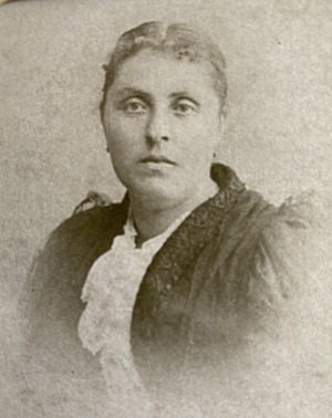 Portrait de Marthe Pabot-Chatelard (1862 - 1928)