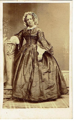 Portrait de Gabrielle d'Harader de La Salle (1804 - 1883)