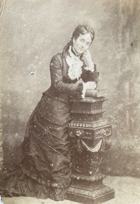 Portrait de Evelyna Hanappier (1837 - 1921)
