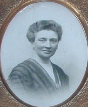 Portrait de Marie Henriette Joséphine Nuyts (1865 - 1947)