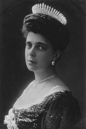 Portrait de Elena Romanov-Holstein-Gottorp (1882 - 1957)