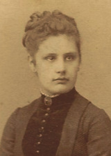Portrait de Jeanne Lamy de La Chapelle (1866 - 1946)