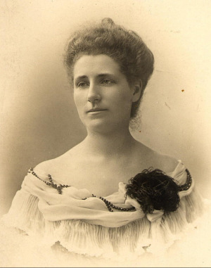 Portrait de Marthe Émilie Dufresnay-Besnard (1873 - 1964)
