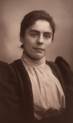 Portrait de Magdeleine Verne (1870 - 1952)