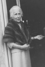 Portrait de Mathilde Balaÿ (1889 - 1982)