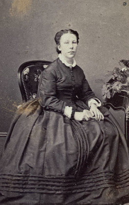 Portrait de Catherine Marie Darrot (1836 - )
