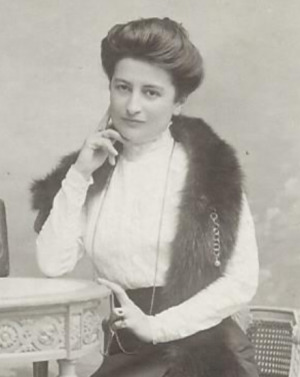 Portrait de Madeleine Perez (1881 - 1970)