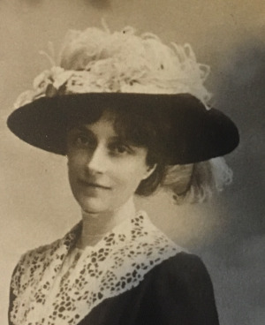 Portrait de Hélène Ollier (1873 - 1920)