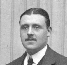 Portrait de Henri Hussenot-Desenonges (1889 - 1968)