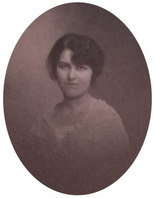 Portrait de Pauline Thomas-Pietri (1879 - 1955)