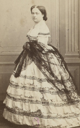 Portrait de Élisabeth de La Croix de Castries (1834 - 1900)