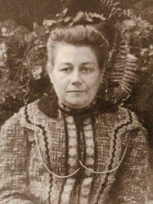 Portrait de Léontine Pion (1868 - 1955)