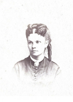 Portrait de Marie-Fanny Héron (1845 - 1929)