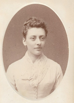 Portrait of Edmée Lucotte (1865 - 1948)