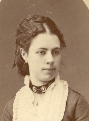 Portrait de Isabelle du Buysson (1858 - 1938)