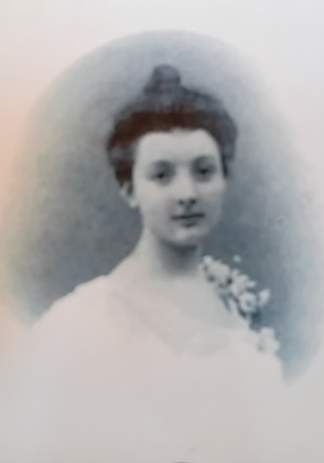 Portrait de Marie Dumas (1878 - 1928)