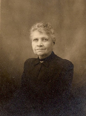 Portrait de Marie Ruphy (1864 - 1952)